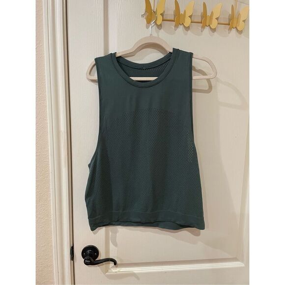 Lululemon perforated pullover tank top size large - Picture 1 of 4